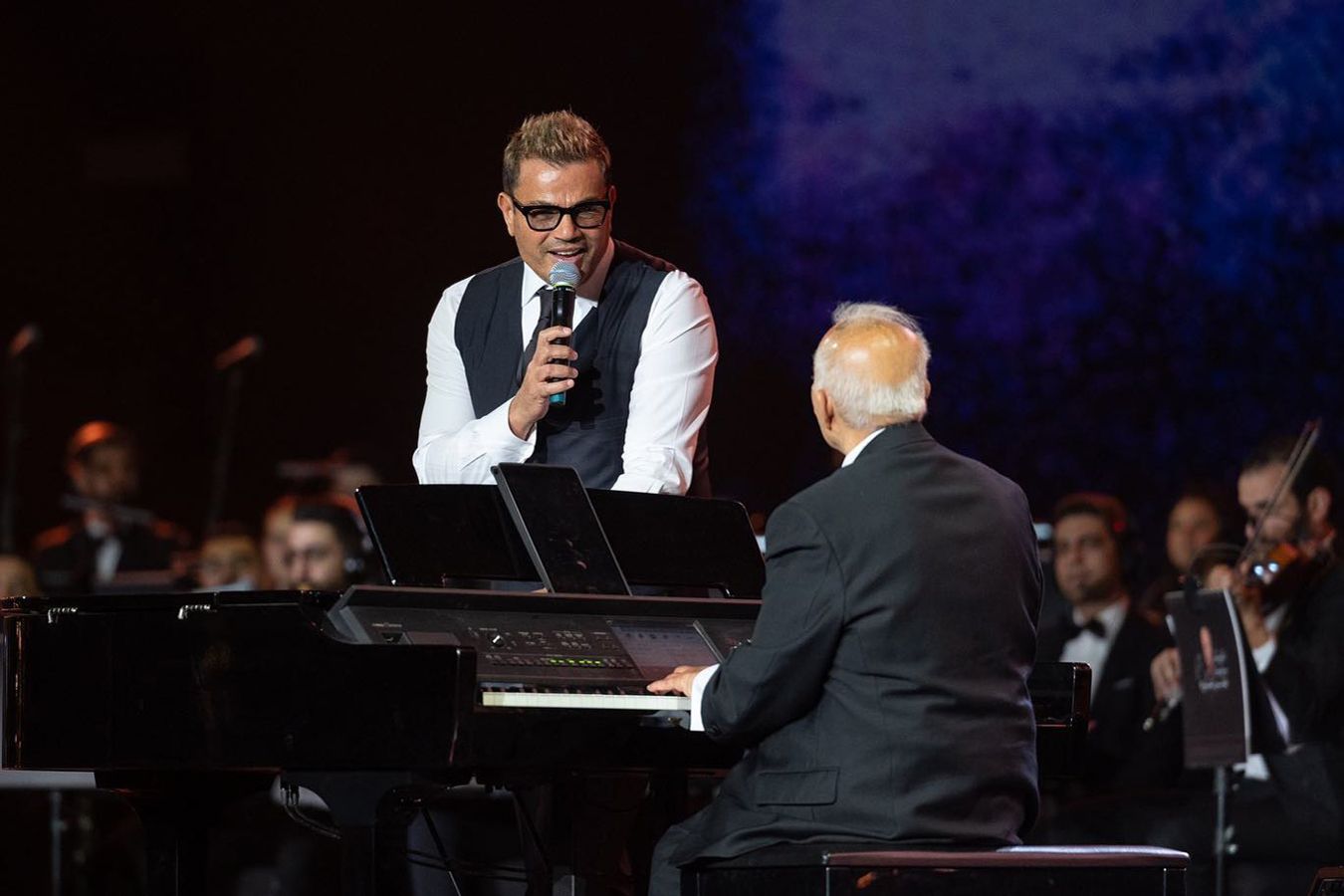 Amr Diab'ın Port Said'den küresel yıldızlığa uzanan olağanüstü müzikal yolculuğu