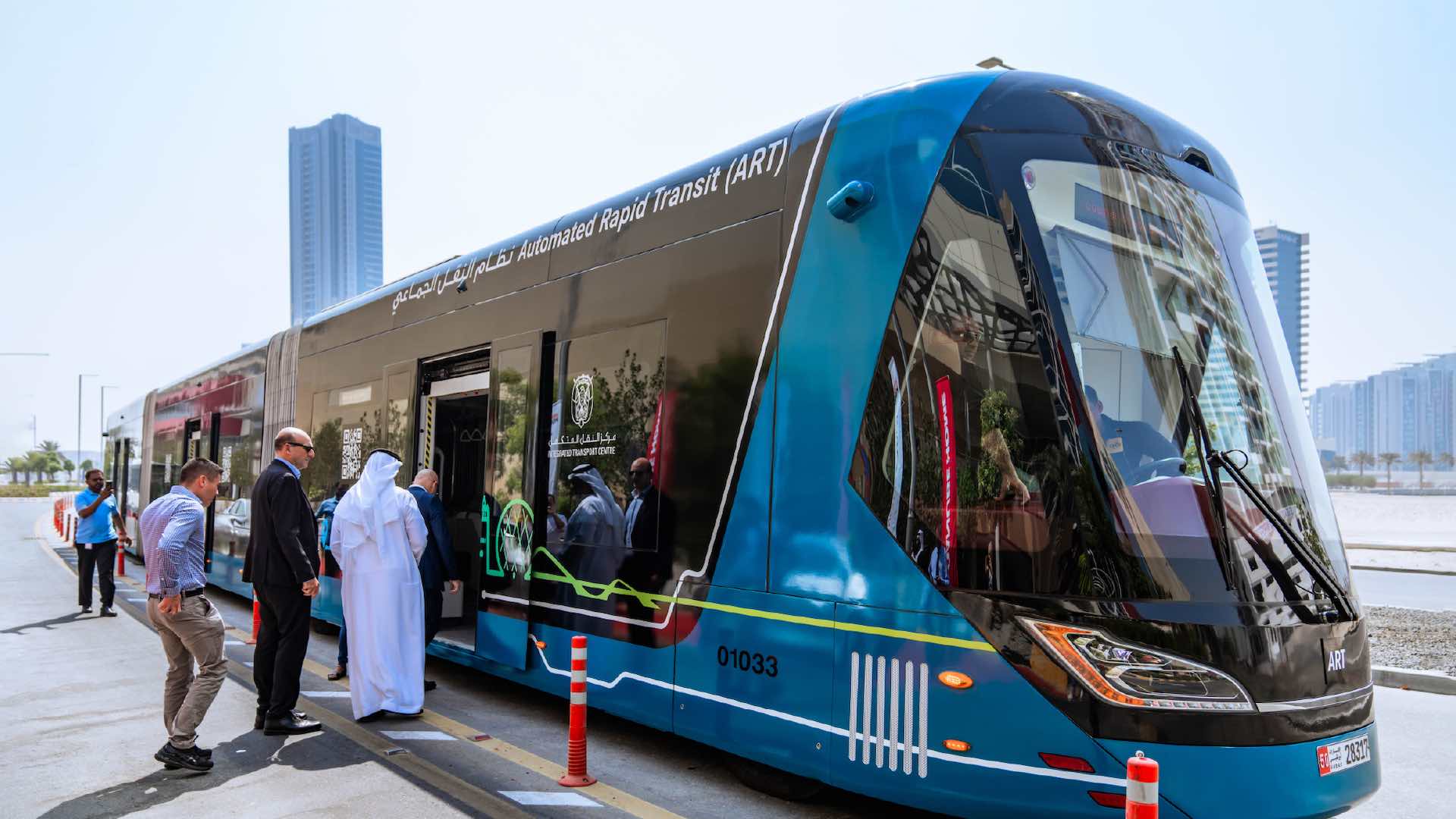 Abu Dabi'nin toplu taşıma evrimi - otomatik hızlı toplu taşıma projesi başlıyor