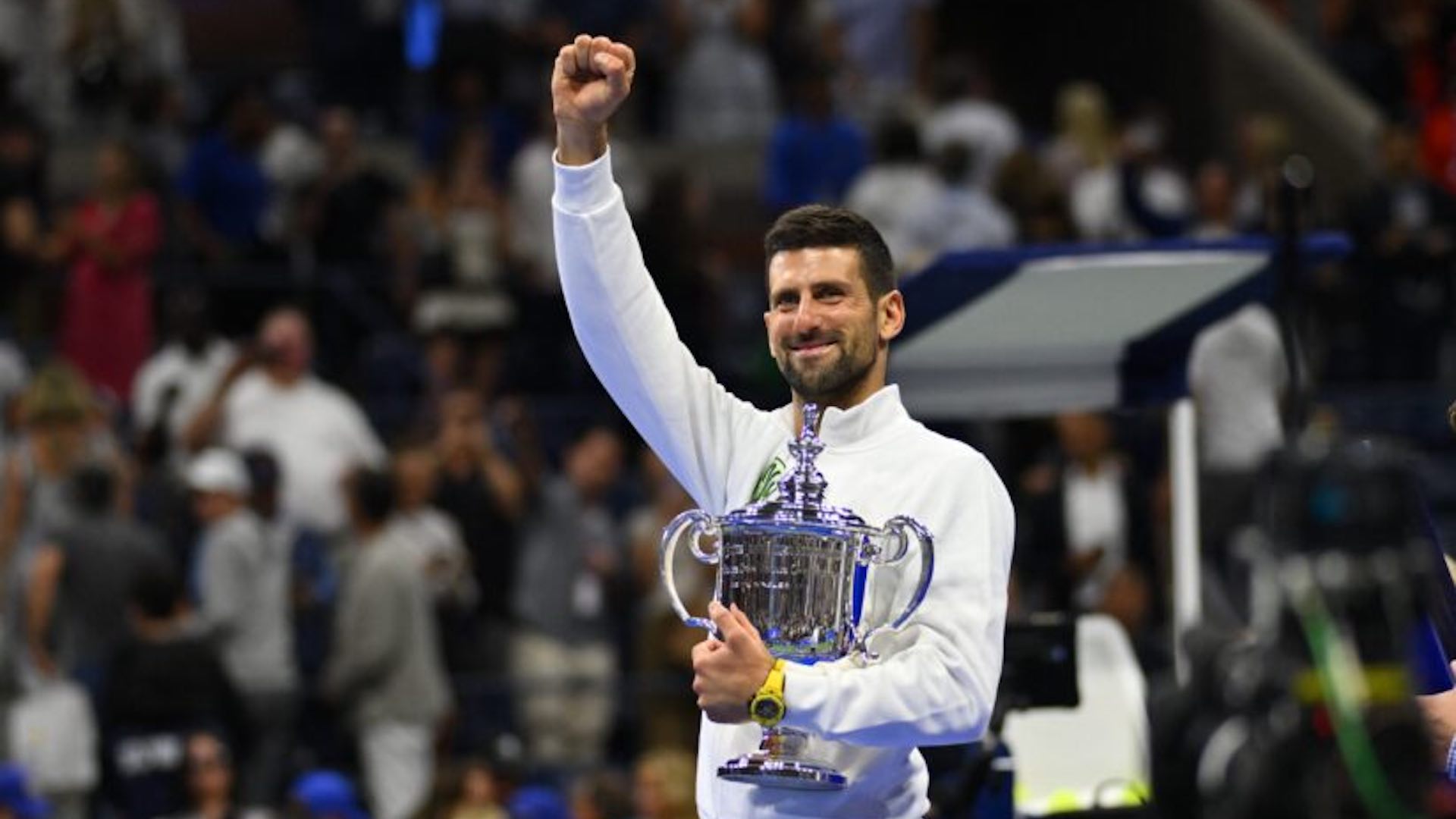 Djokovic triomphe de Rune et s'assure une huitième place record en fin d'année